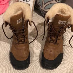 Ugg snow boots